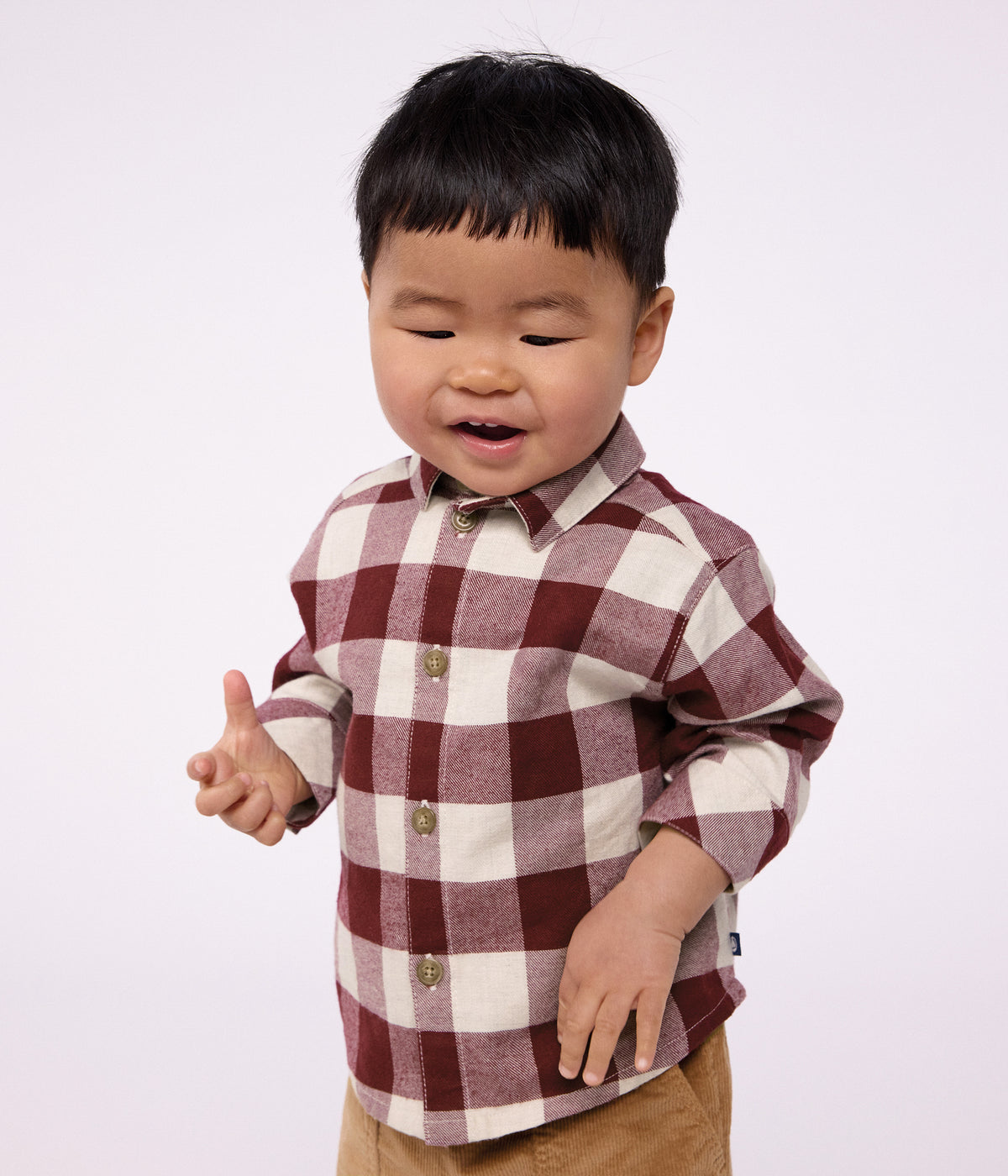 chemise-bébé-en-flanelle-à-carreaux