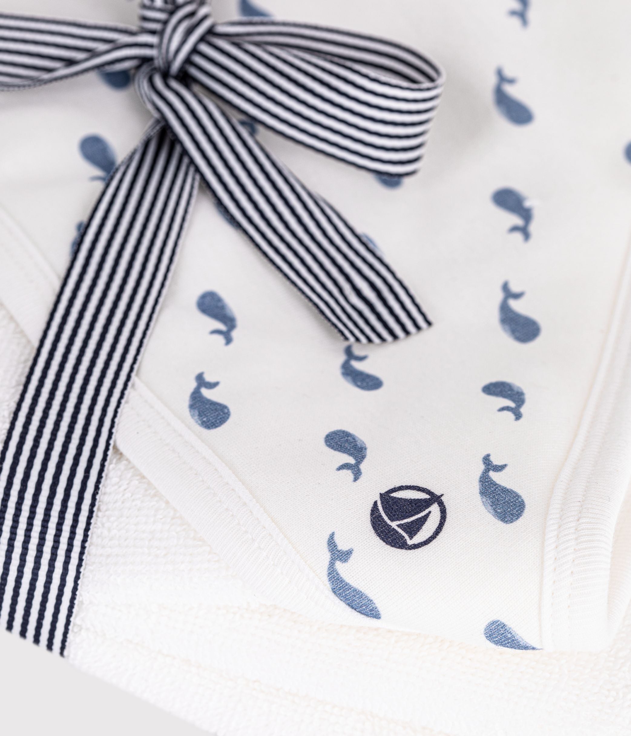carré-de-bain-bébé-en-coton