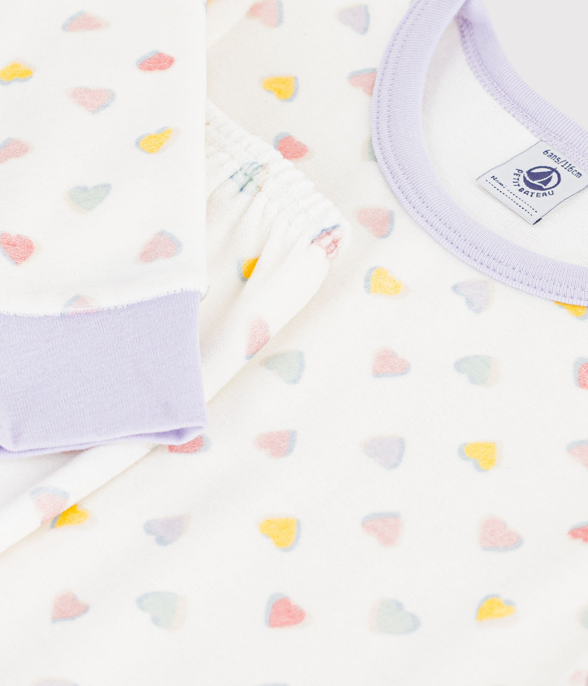pyjama-enfant-en-velours-à-coeurs