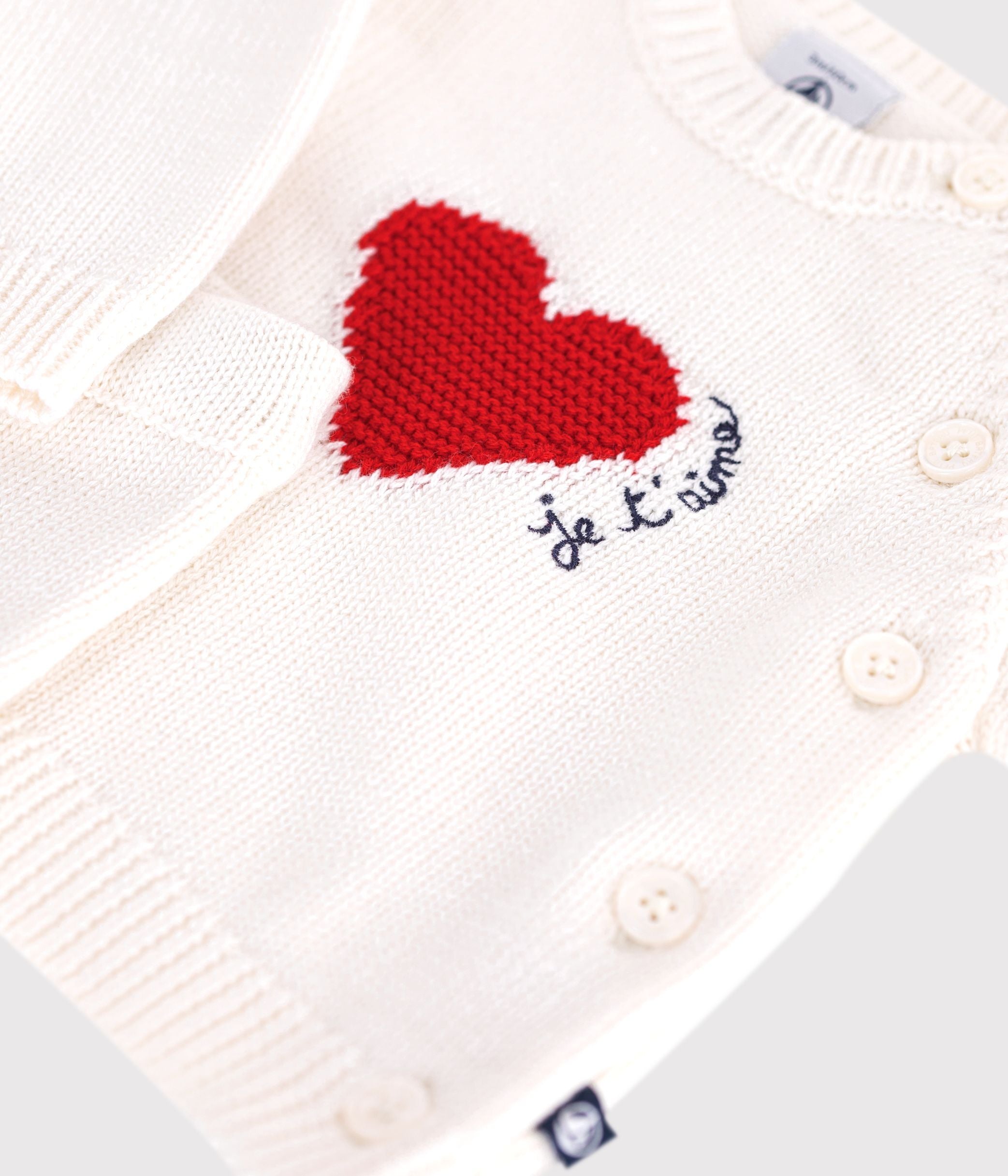 ensemble-bébé-en-tricot-jacquard-coeur