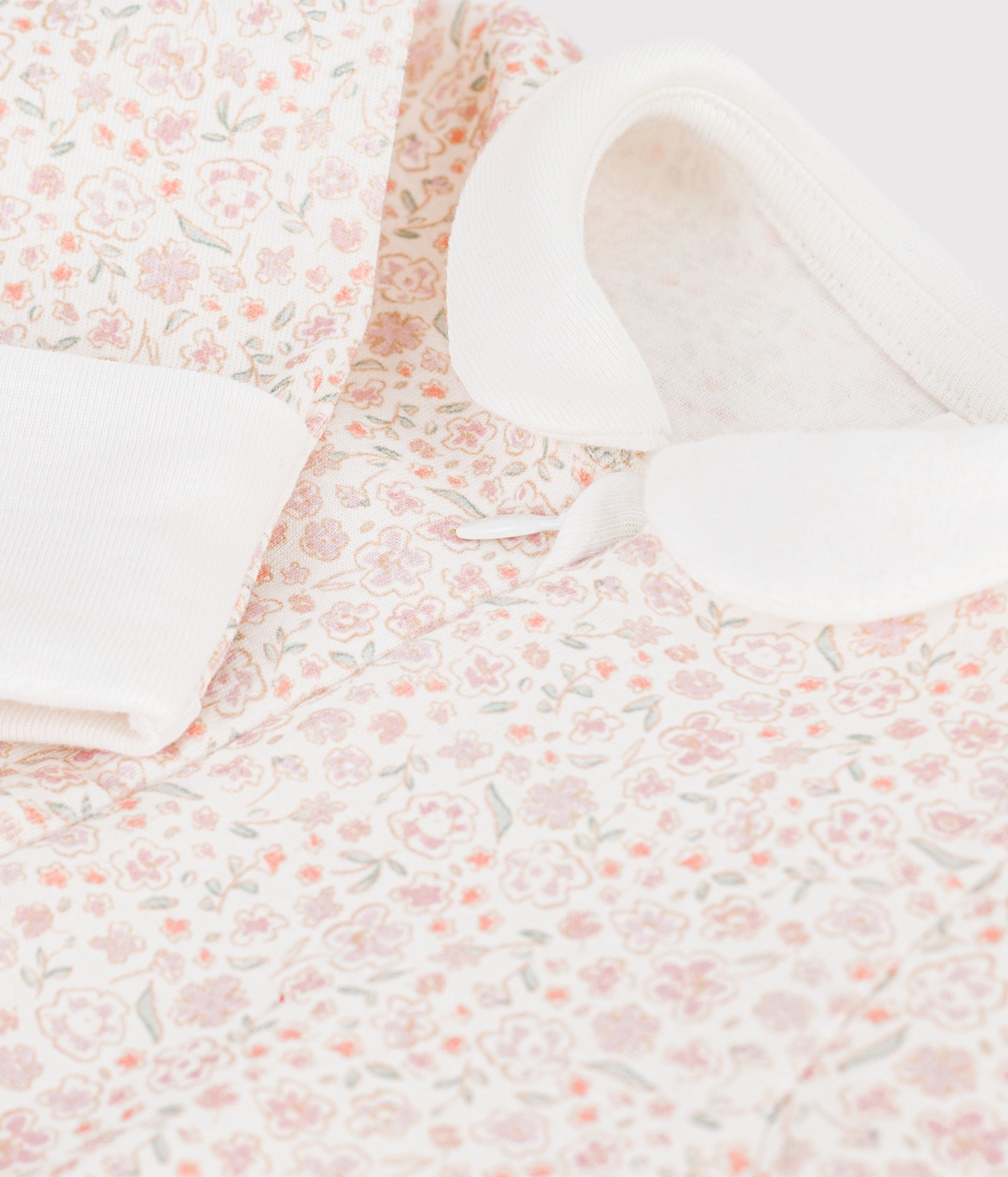 pyjama-bébé-en-coton-imprimé-à-fleurs