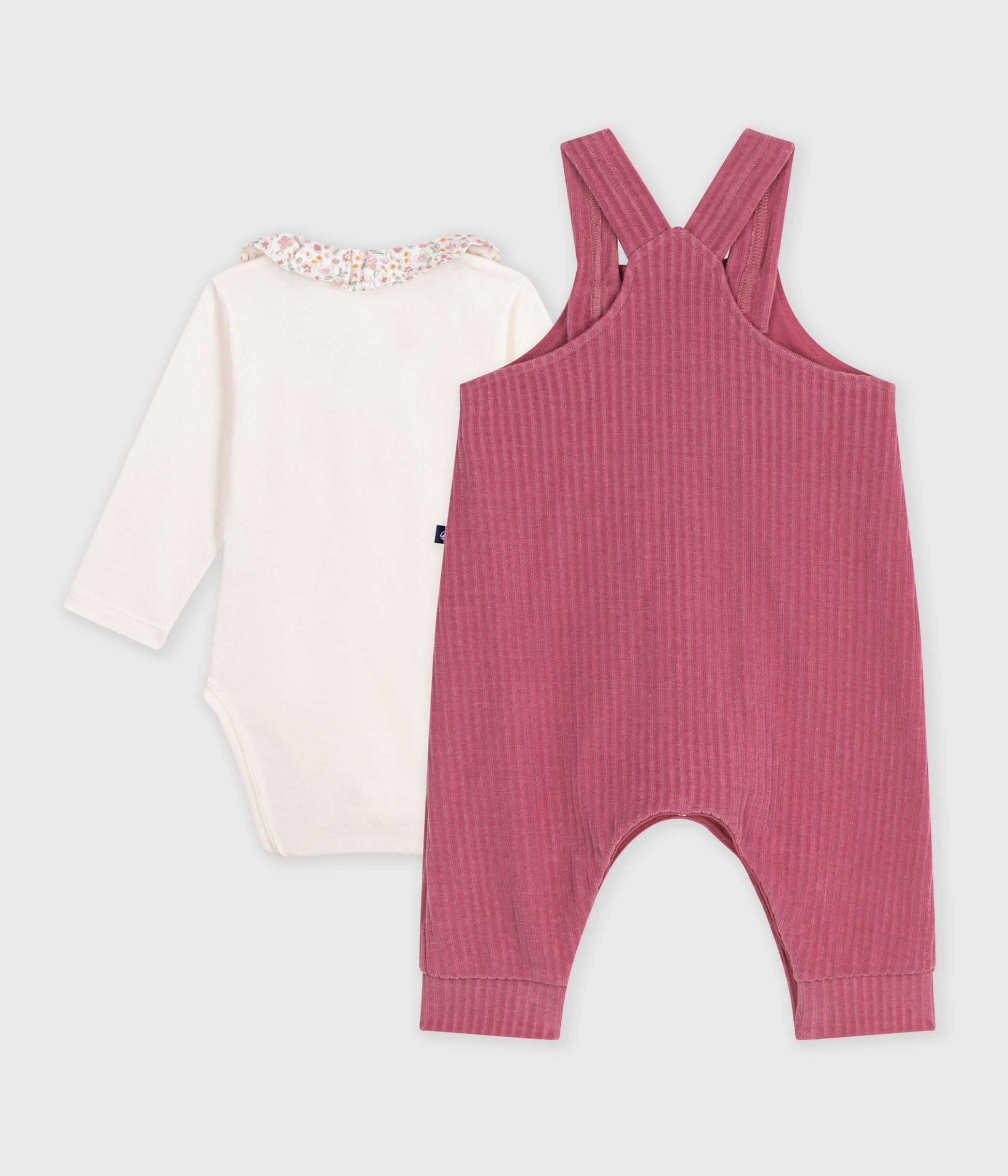ensemble-salopette-et-body-bébé-en-coton-avec-col-uni