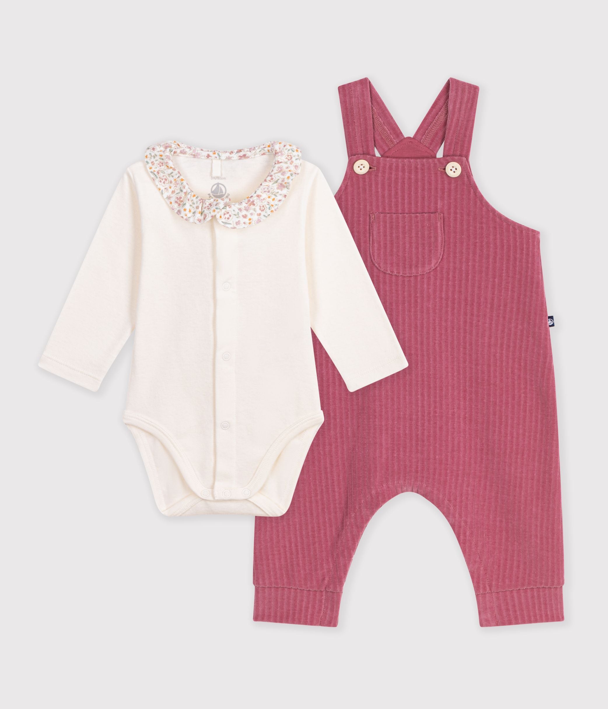 ensemble-salopette-et-body-bébé-en-coton-avec-col-uni