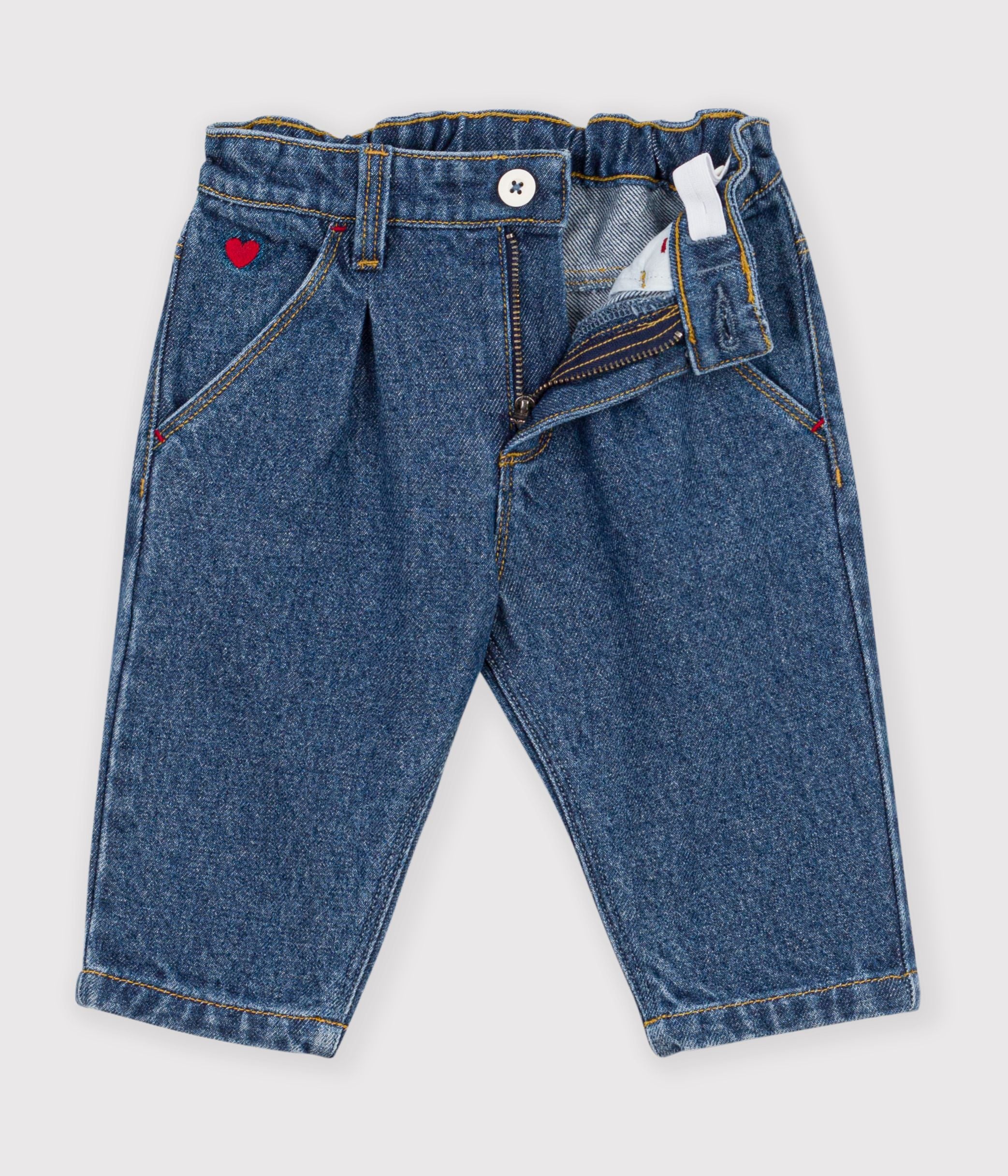 pantalon-bébé-en-denim-uni-et-broderie-coeur