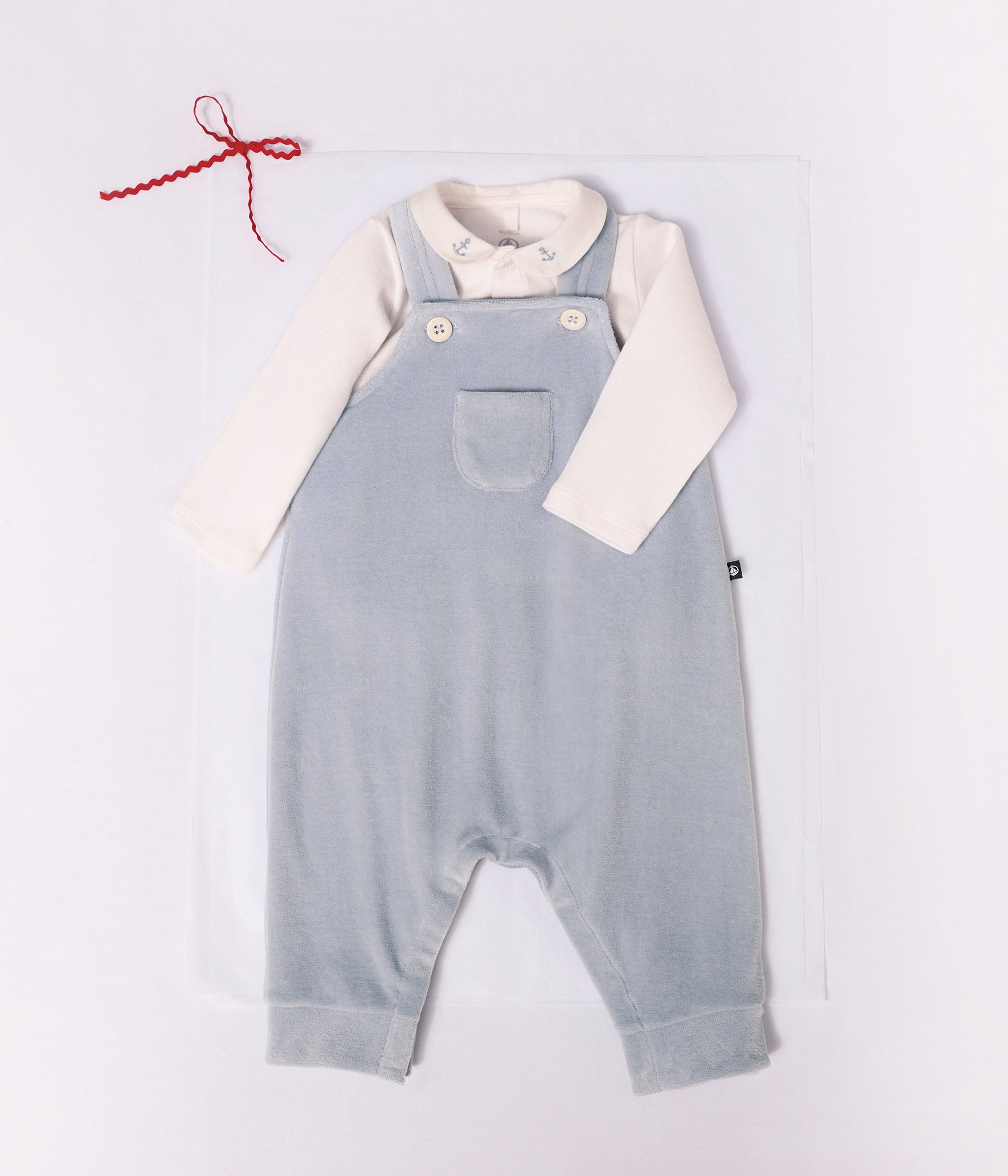 ensemble-salopette-et-body-bébé-en-coton-avec-col-uni