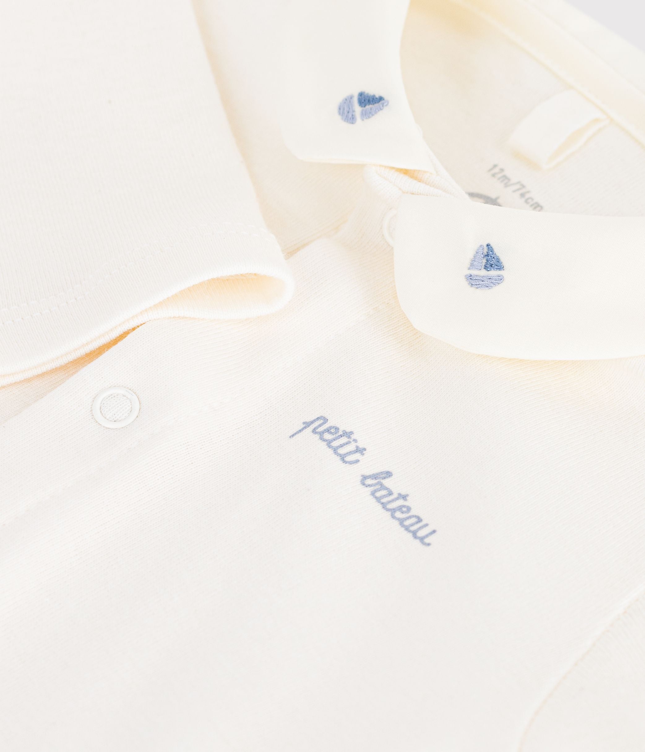 body-bébé-en-coton-manches-longues-à-col-brodé-uni