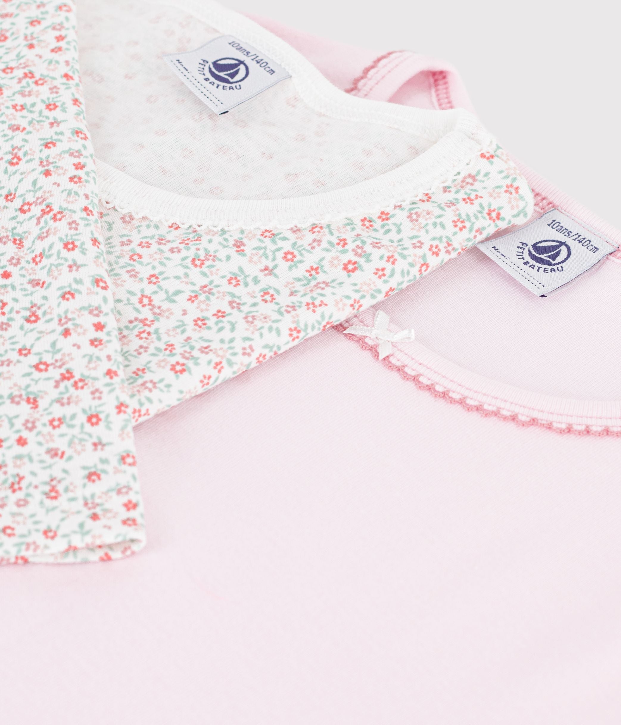 lot-de-tee-shirts-enfant-en-coton-manches-longues-à-fleurs