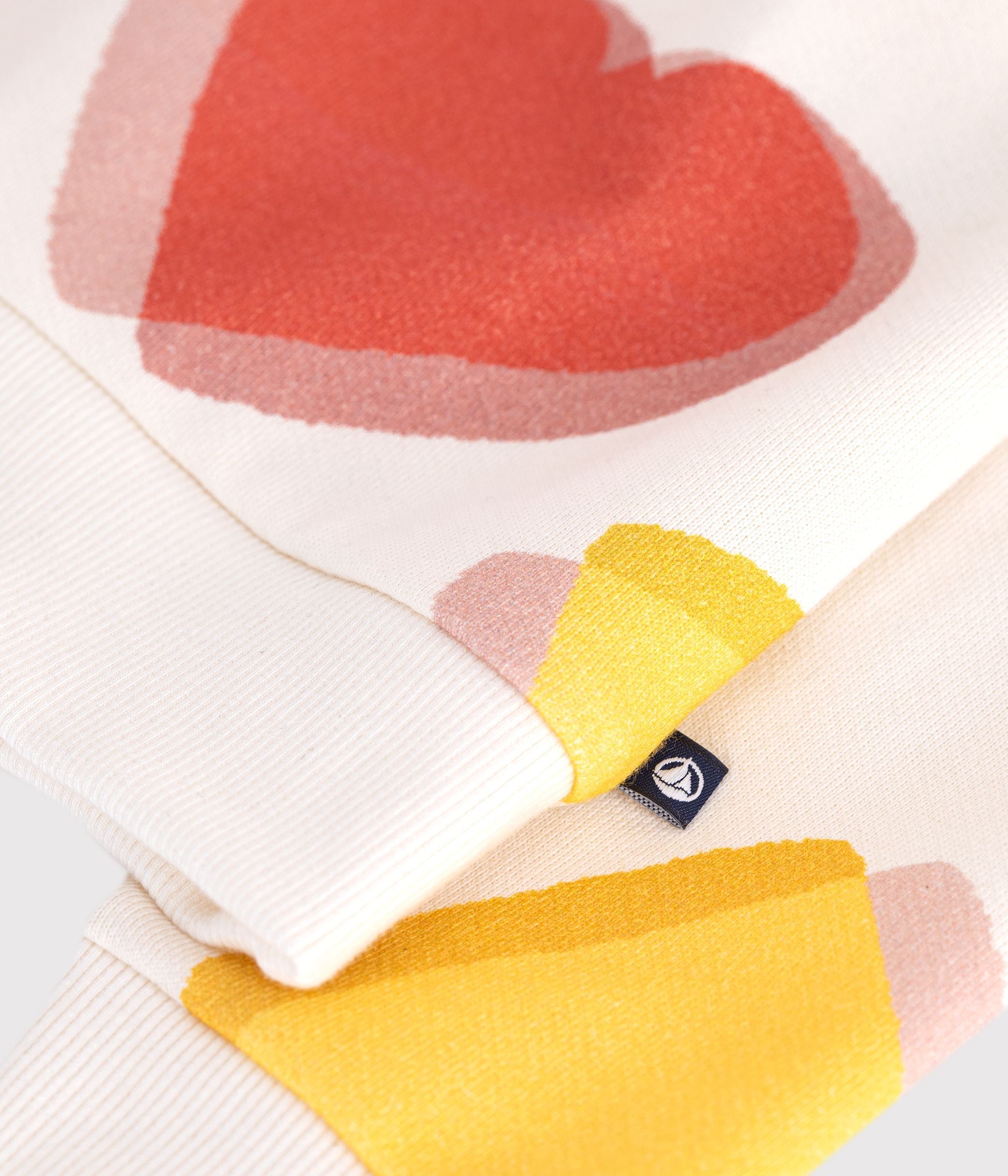 sweatshirt-enfant-en-coton-imprimé-coeurs