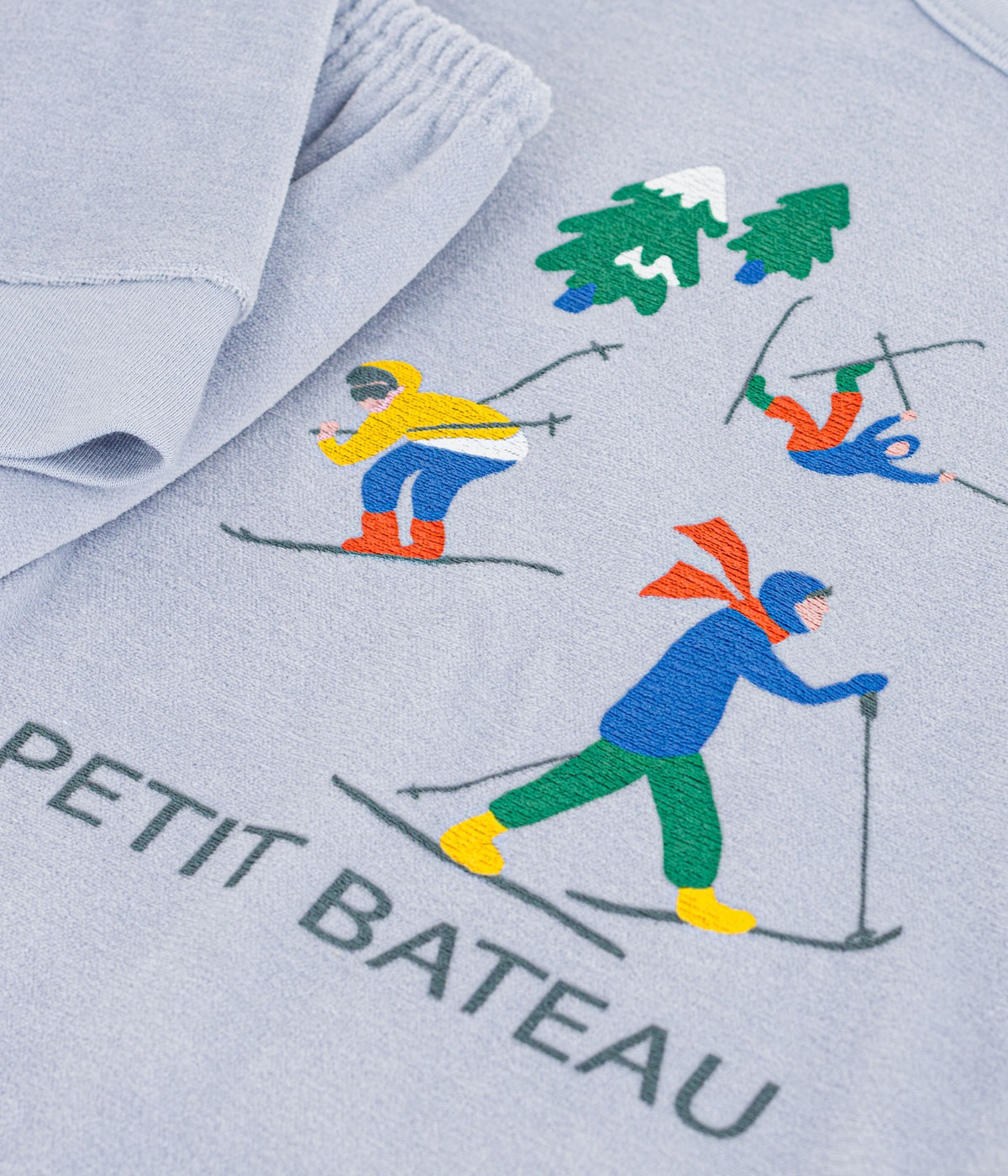 pyjama-enfant-en-velours-uni-à-motif-skieurs