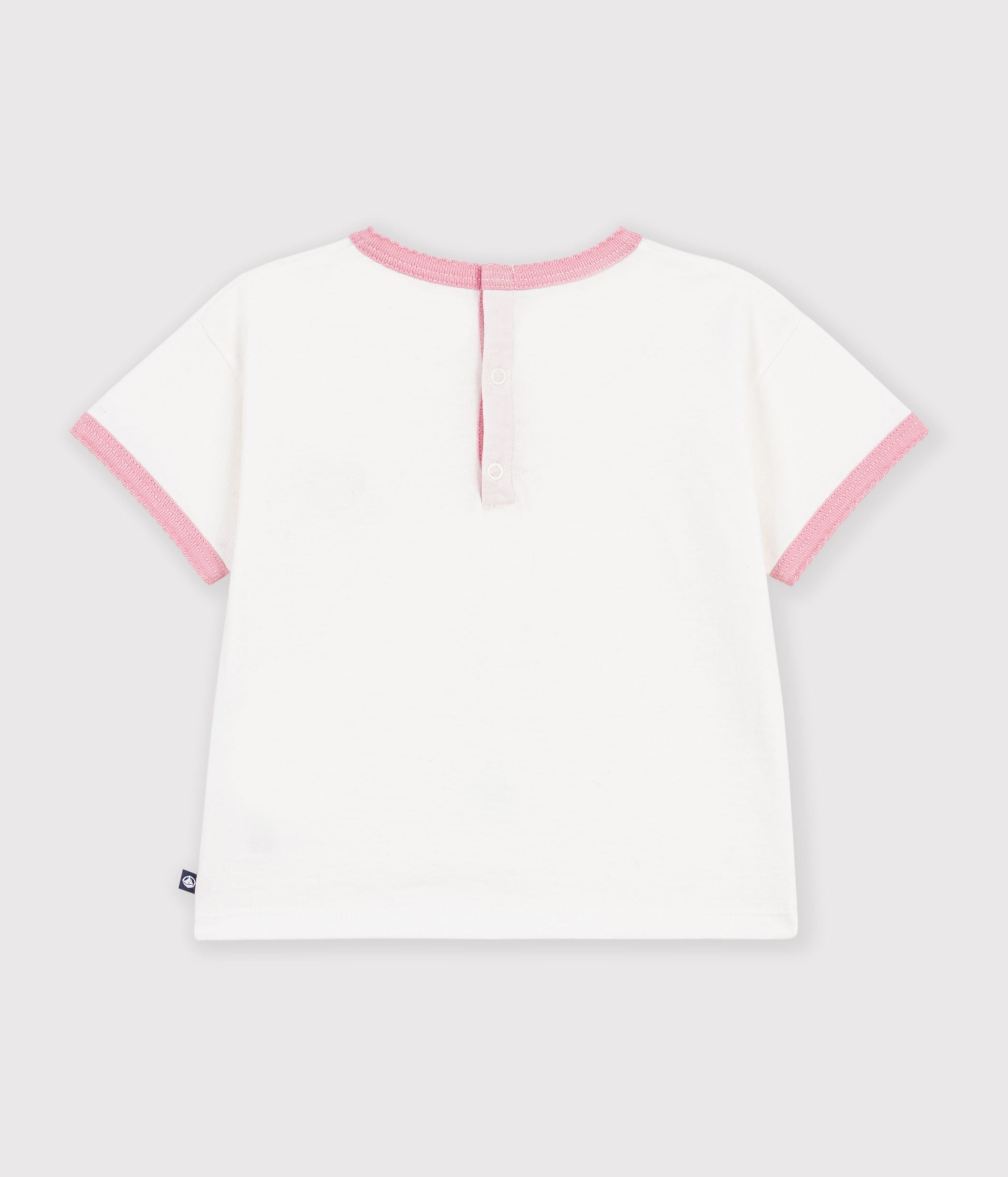 tee-shirt-bébé-en-coton-manches-courtes-uni-et-badge-coeur
