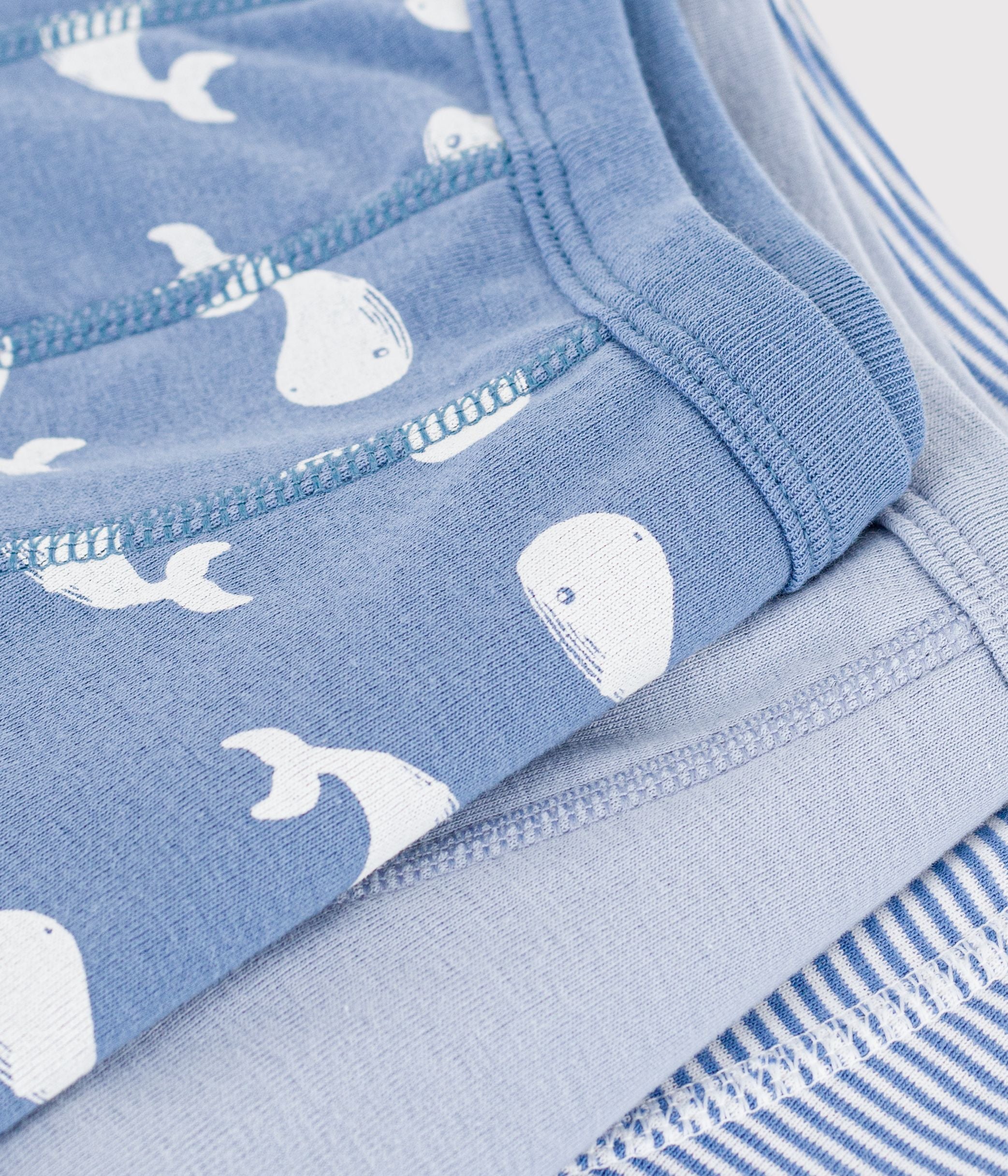lot-de-boxers-ceinture-colletée-enfant-en-coton-imprimé-baleines