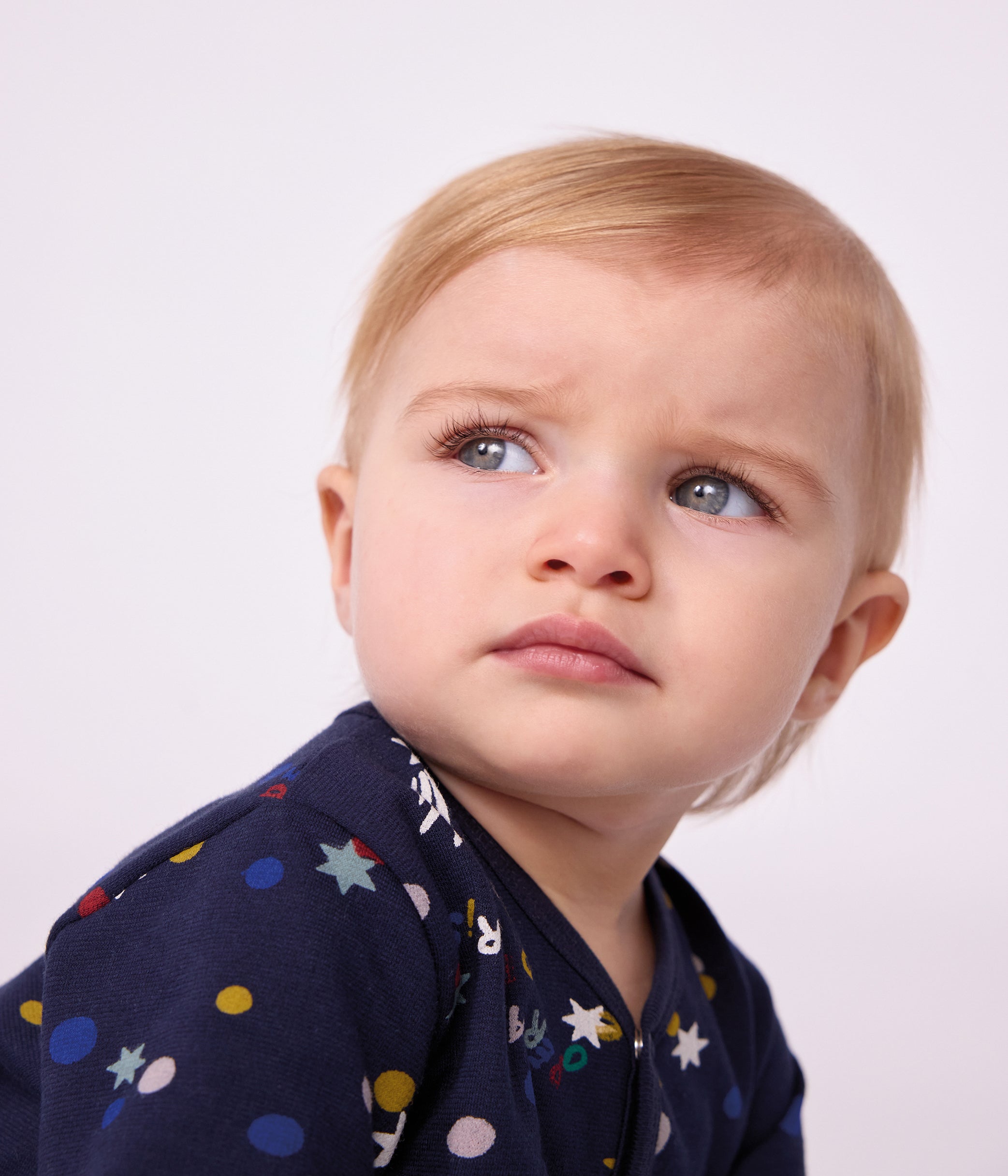 pyjama-bébé-en-molleton-imprimé