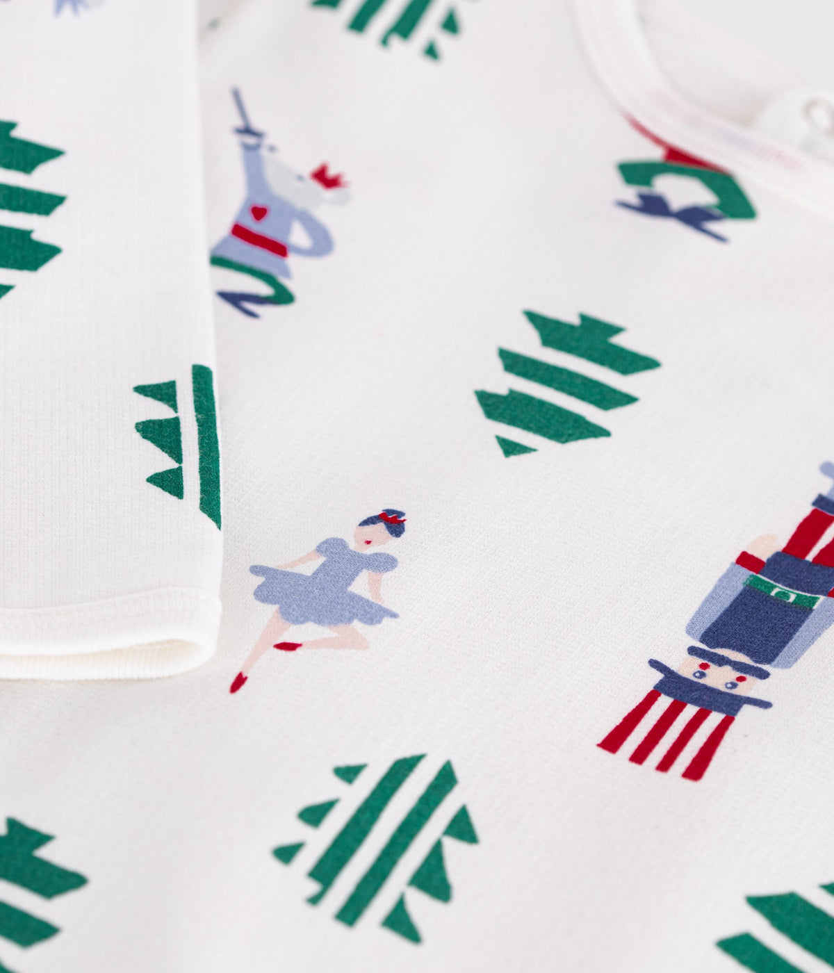 pyjama-bébé-en-molleton-ouverture-dos-imprimé-noël