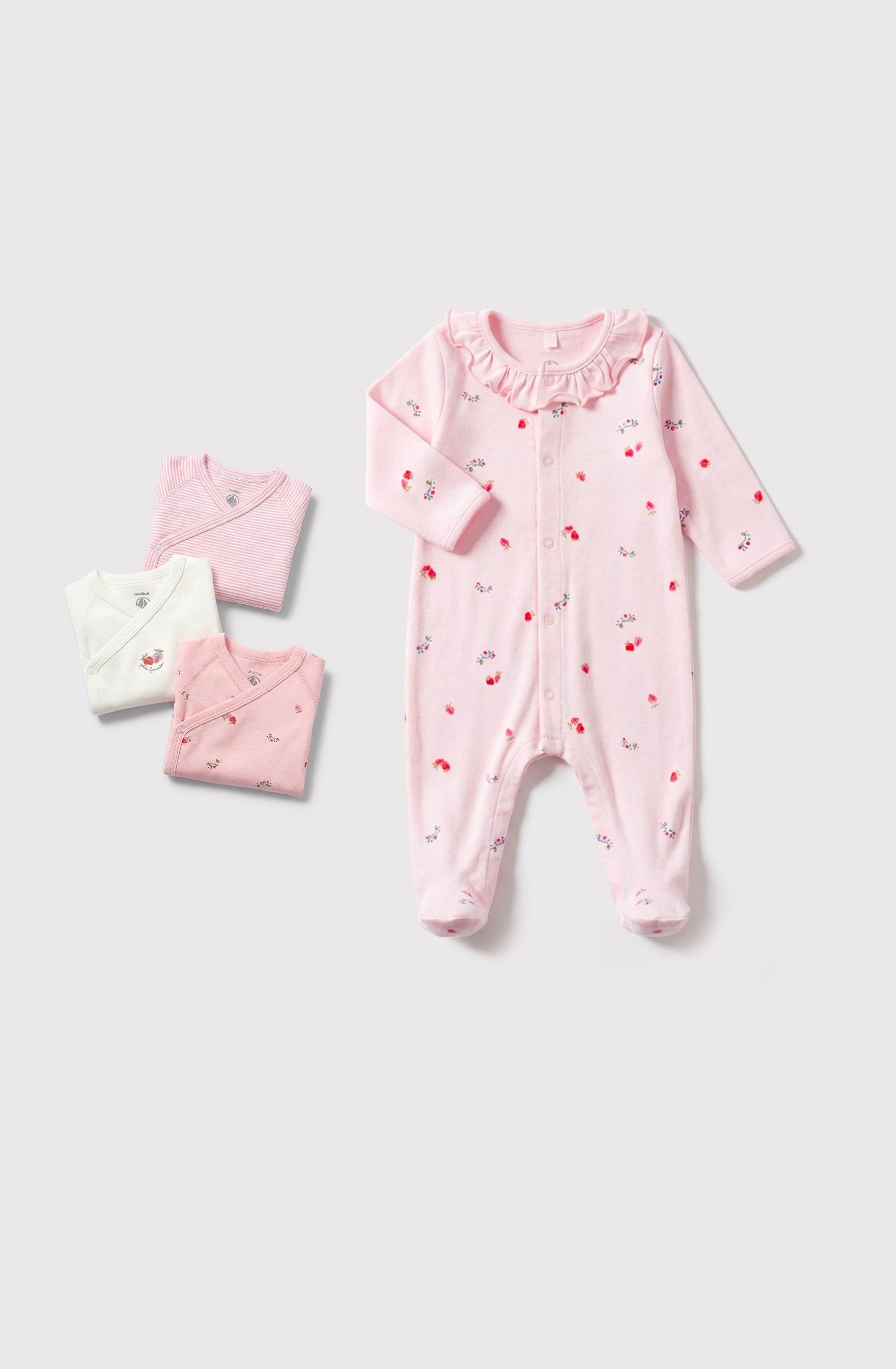 pyjama-bébé-en-coton-à-col-fleuri