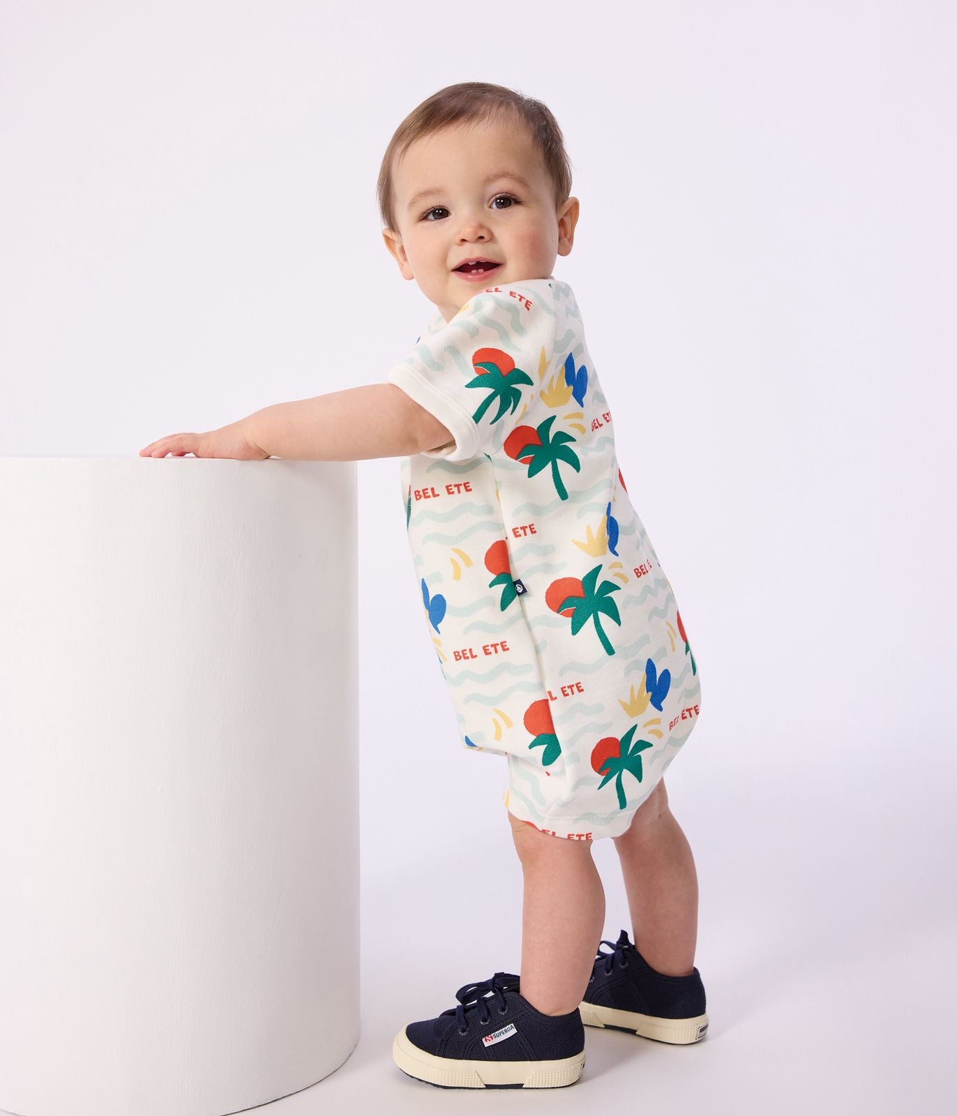 combinaison-courte-bébé-en-coton-imprimée